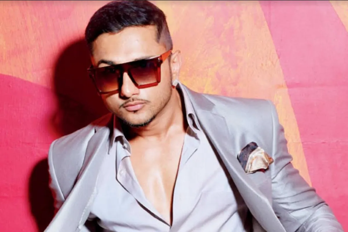 Honey Singh Choot MP3 Song Free Download - Pagalworld 320kbps